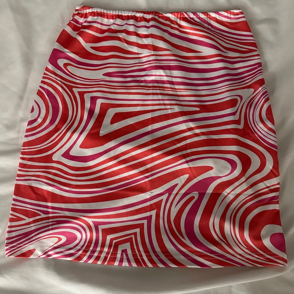 SHEIN Pink and Orange Swirl Pencil Skirt
